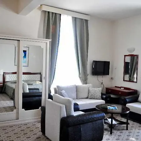 Dome Hotell Kyrenia (Northern Cyprus)