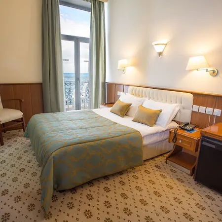Hotel Dome Kyrenia (Northern Cyprus)