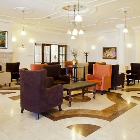 Hotel Dome 4*