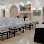 Dome Hotel 4*