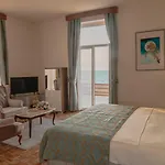 Hotel Dome