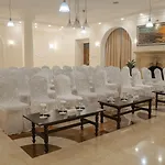 Dome Hotel 4*